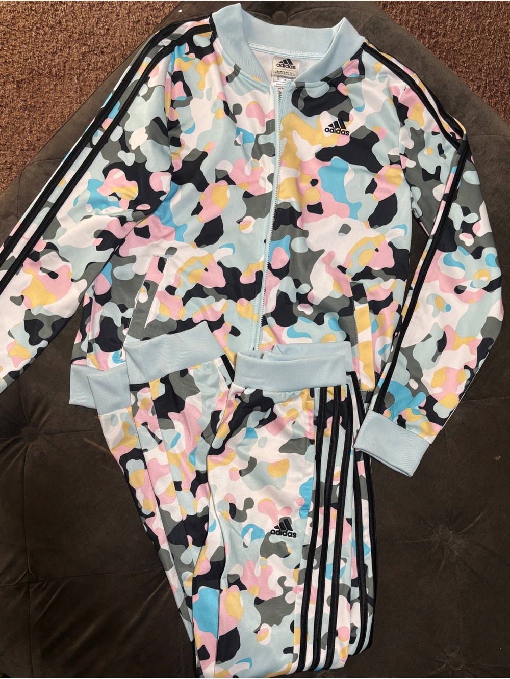 Adidas kids tracksuit set